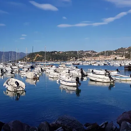 Apartment Golfo Dei Poeti Lerici